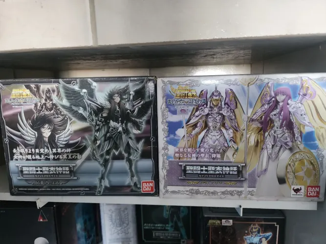 Cavaleiros do zodíaco Athena e Hades. 900$$.