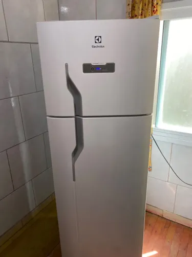 Vendo geladeira
