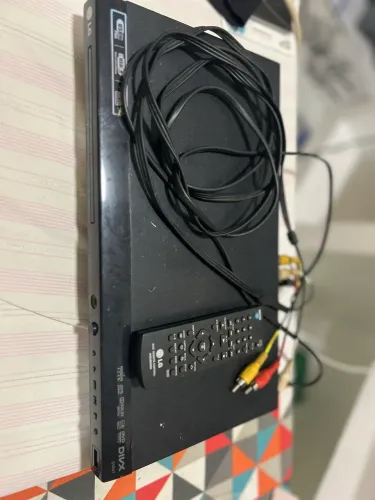 Aparelho de DVD LG DV647 Bivolt