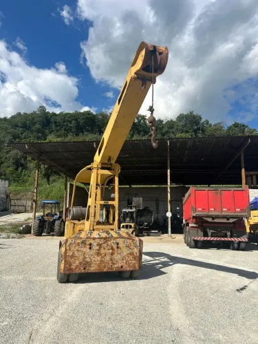 Vende-se guincho