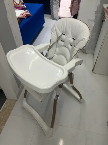 Cadeira de alimentação bebê