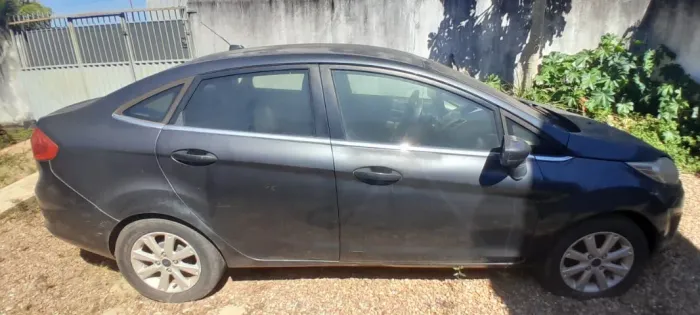 Ford Fiesta Sedan SE 1.6 16V Flex 4P 2011