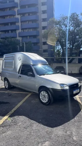 Ford Courier 1.6 L/ 1.6 Flex 2010