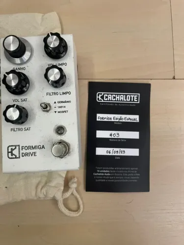 pedal de distorção cachalote formiga drive edição especial 03/16