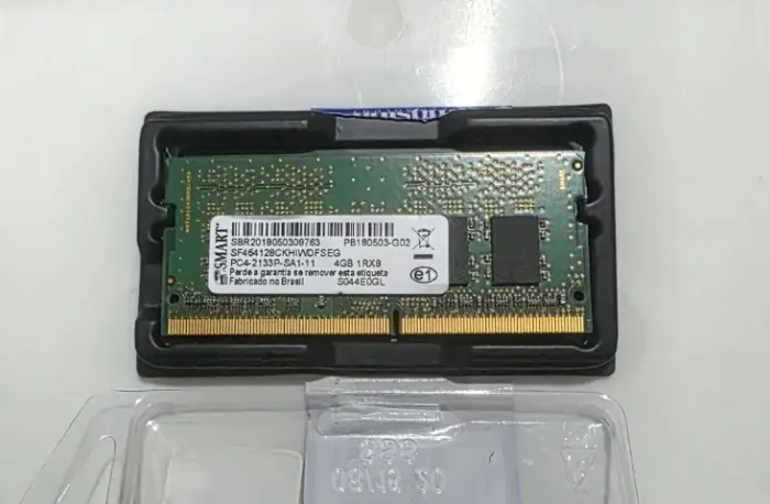 Memória RAM Notebook DDR 4, 2133 MHz, 4 GB.