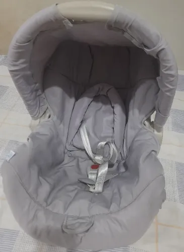 Bebê comforto galzerano usado