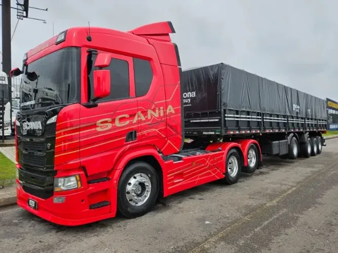 Scania R500 Teto Alto 6x2 Ano 2022 RETARDER Carreta 4 Eixo Graneleiro Facchini Ano 2024