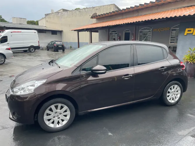 Peugeot 208 Active/active Pack 1.5 Flex 8V 5P 2014