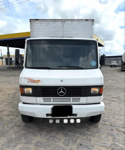 Mercedes benz 710