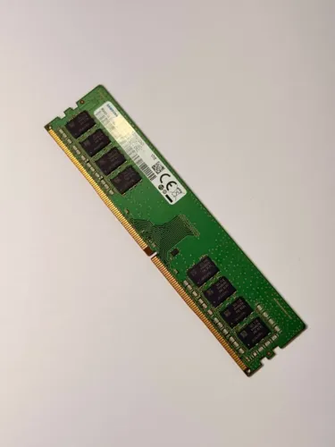 Memória Ram 8gb Samsung Ddr4 2400mhz Udimm M378a1k43cb2-crc