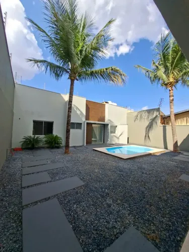 ALUGO CASA COM CHURRASQUEIRA | PISCINA | 3 QUARTOS E EDICULA NOS FUNDOS | JARDIM ITÁLIA C