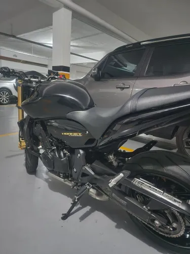 Vendo hornet abs