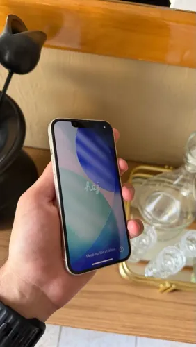 iPhone 13 (128gb) Branco