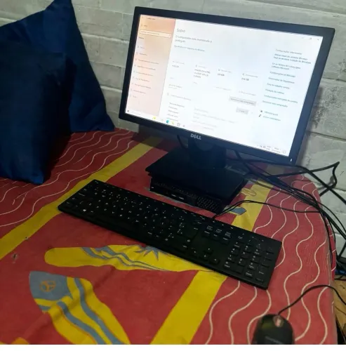 Computador Dell Comoleto. 900,00 Reais