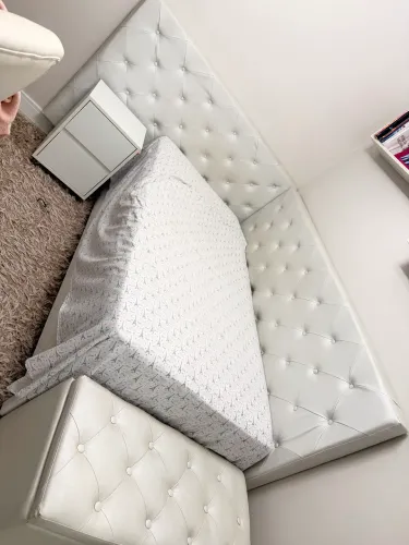 Cabeceira de cama em L com Baú estofado