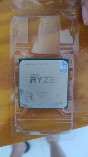 Processador AMD Ryzen 3 PRO 1300