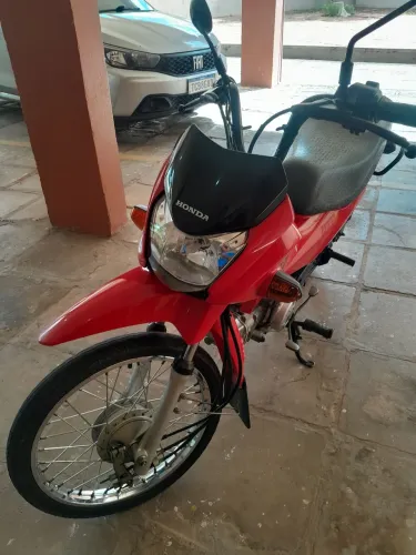 Vendo pop 110 muito nova pouco rodado