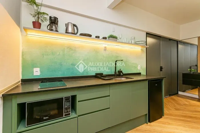 Apartamento studio à venda no Centro com 28m² e 1 dormitório/quarto disponível.