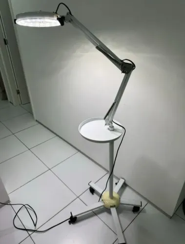 Lupa para estética