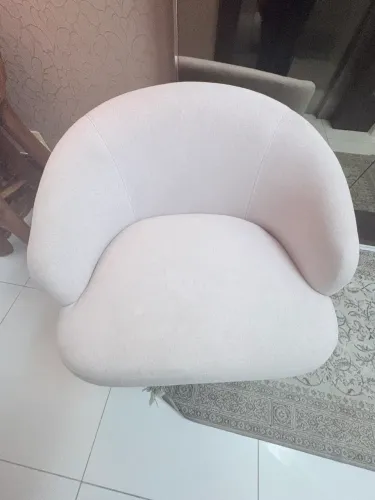 Poltrona de tecido de linho design contemporâneo