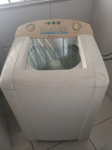Vendo máquina de lavar  *