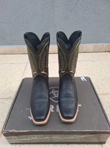 Bota Ariat Nova