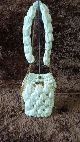 Bolsa Pocket Puff de Crochê Porta Celular 