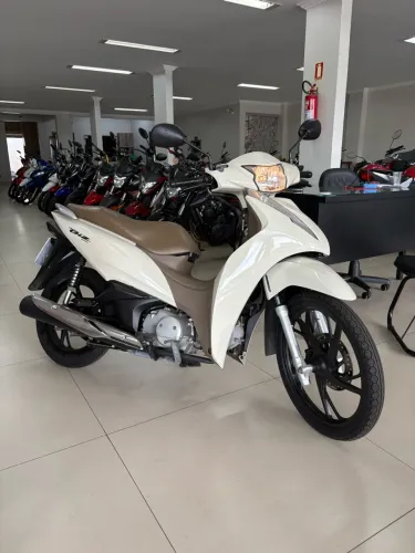 Honda Biz 125 EX Flex 2020 banco caramelo