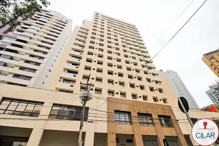 Imobiliária Cilar Aluga Loja no Água Verde com 57,85m², Ref. 00641.001-CILAR