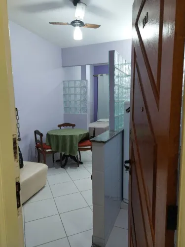 Quarto e Sala Mobiliado na Rua Marquês de Olinda para alugar