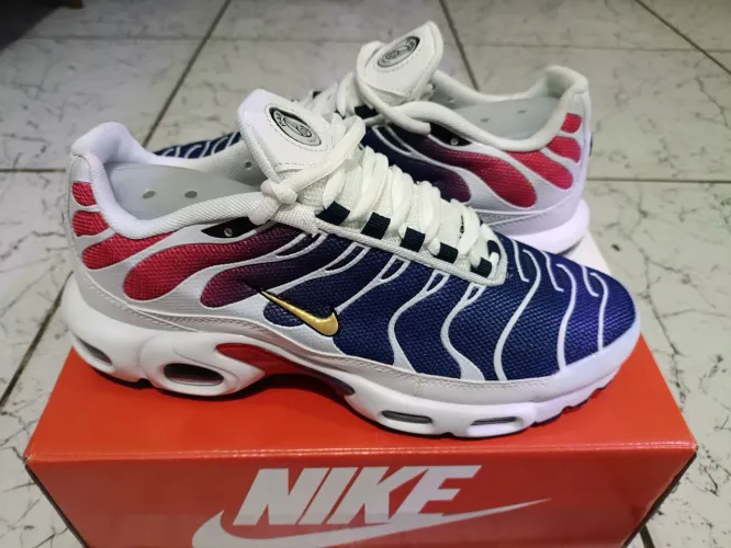 *TÊNIS NIKE AIR MAX TN PLUS PSG*