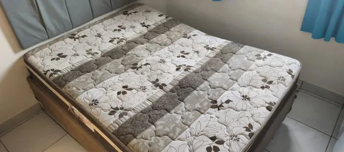 Cama box a venda
