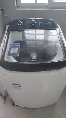 Máquina de lavar Electrolux 16kg