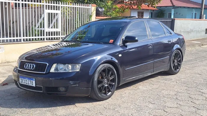 Audi A4 2.0 20V 130cv Multitronic 4P 2002