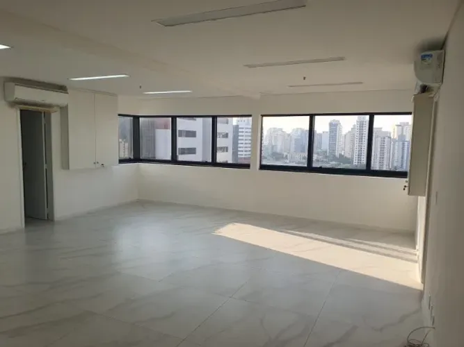 Sala Metrô São Judas