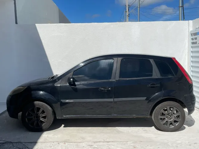 Ford Fiesta 1.0 8V Flex/class 1.0 8V Flex 5P 2011