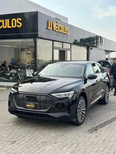 Audi E-Tron Performace Aut. (elétrico) 2020