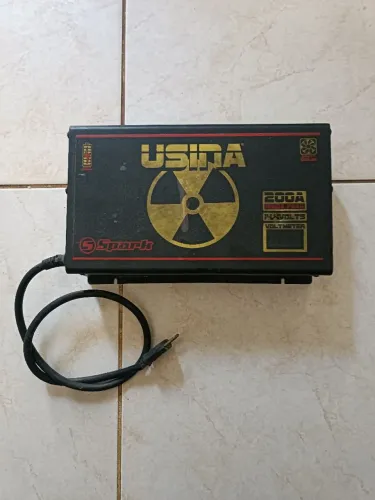 Fonte usina 200 amperes