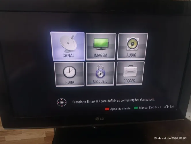 Vende se televisão 