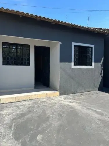 CASA COM MÓVEIS PLANEJADOS NO ICUÍ GUAJARÁ 