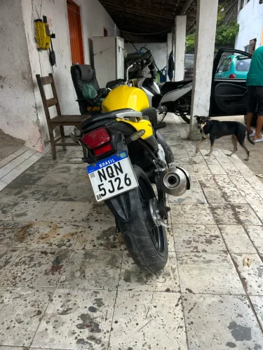 VENDE-SE ESSA MOTO