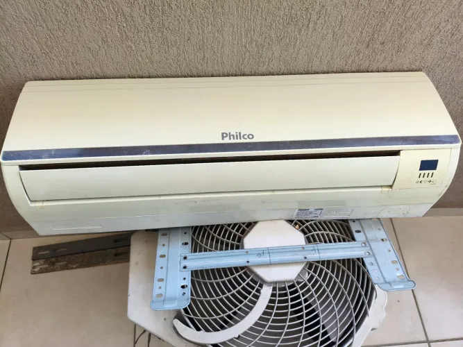 Ar condicionado split 12000 BTUs Philco