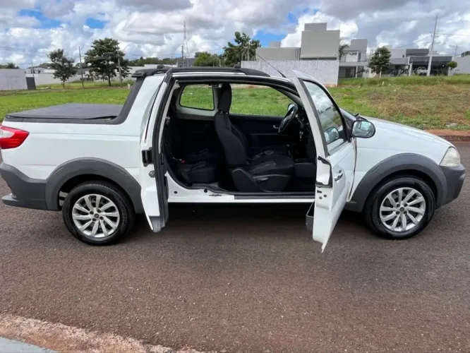 Fiat Strada Working 1.4 MPI Fire Flex 8V CD 2015