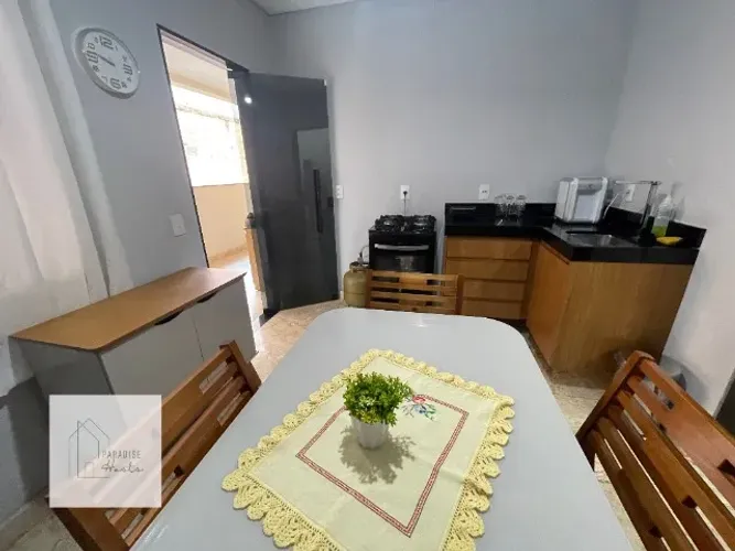 2 quartos mobiliados no Paraíso com ar-condicionado