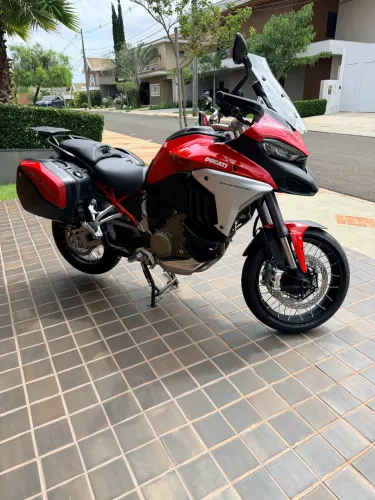 DUCATI MULTISTRADA V4 S 2023