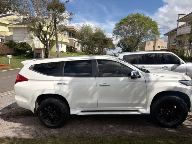 Mitsubishi Pajero Sport HPE 2.4 4X4 Diesel Aut. 2020
