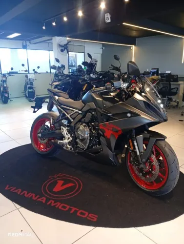 SUZUKI  GSX 8R 800  COMPLETA C/ 85 CV