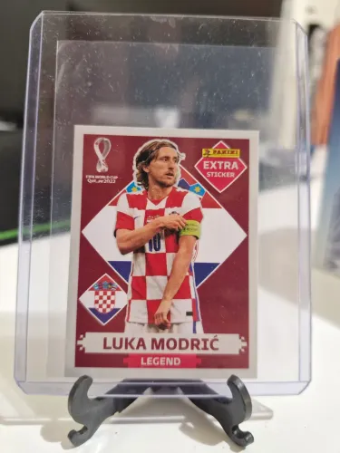 Figurinha extra catar 2022 modric borda