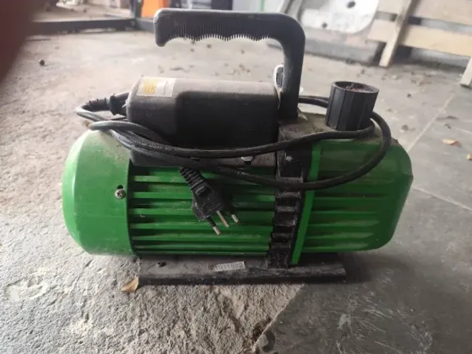 Bomba de Vácuo Duplo Estágio 5 CFM EcoTools (Modelo ET140