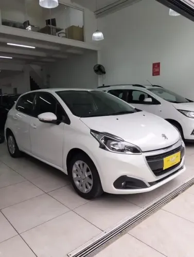 Peugeot 208 Active 1.2 Flex 12V 5P Mec. 2017